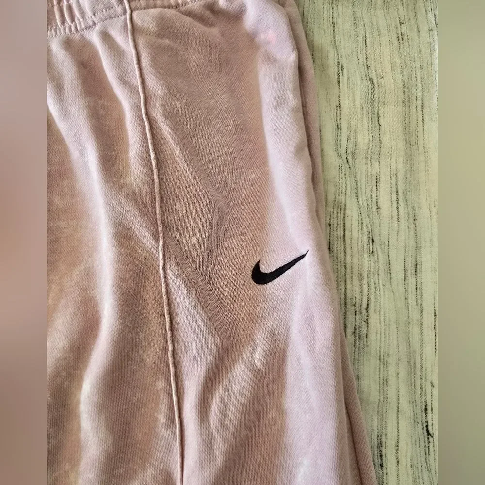 Nike NSW Essential Fleece Track Pants